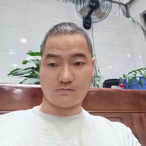 福建35岁单身帅哥真诚找对象-晋中征婚相亲网