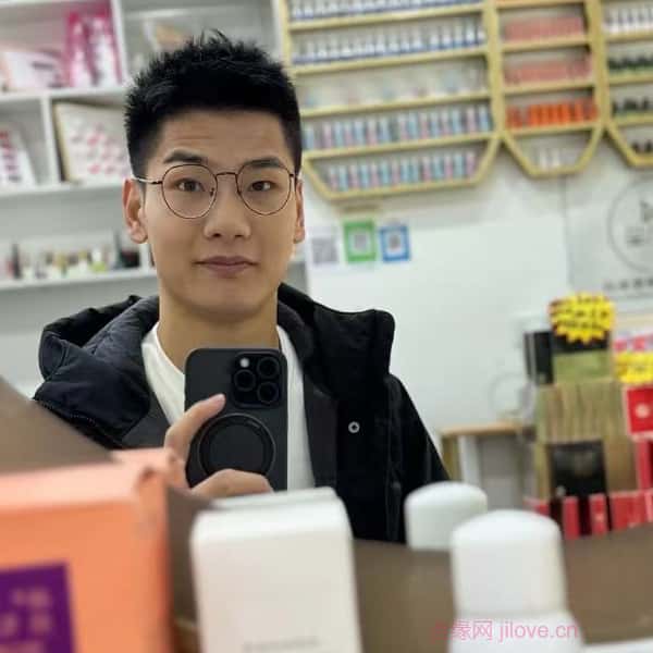 陕西28岁单身帅哥真诚找对象-晋中征婚相亲网