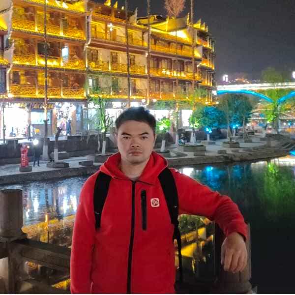 39岁岁广东单身帅哥 - 晋中吉缘网