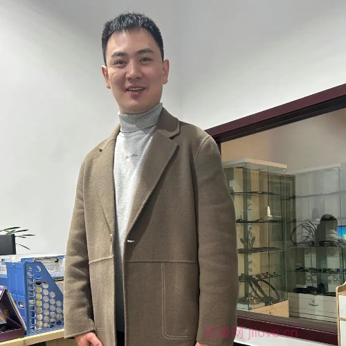 32岁岁四川单身帅哥 - 晋中吉缘网
